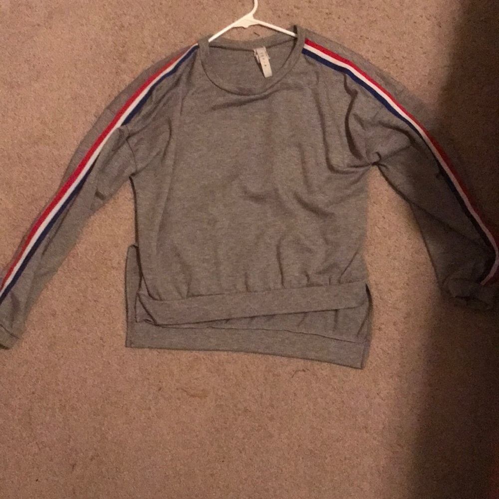 Sweatshirt